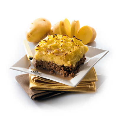 Ein typisches Rezept aus unserem Nachbarland Frankreich. Dieser Auflauf verbindet den aromatischen Geschmack von Fleisch mit dem zartschmelzenden Geschmack von Kartoffelpüree.