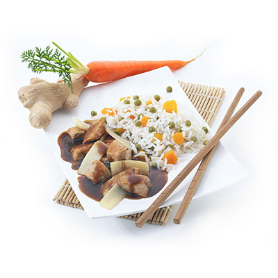 Machen Sie eine Reise nach Asien mit diesem süß-sauren Rezept mit einem Hauch von Ingwer und einem köstlichen kantonesischen Reis.